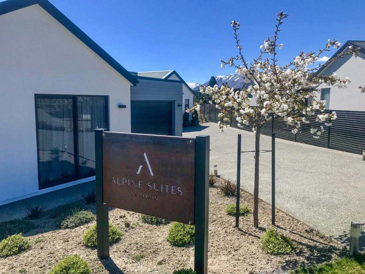 Alpine Suites On Tekapo Luxury B&B 特卡波湖 外观 照片